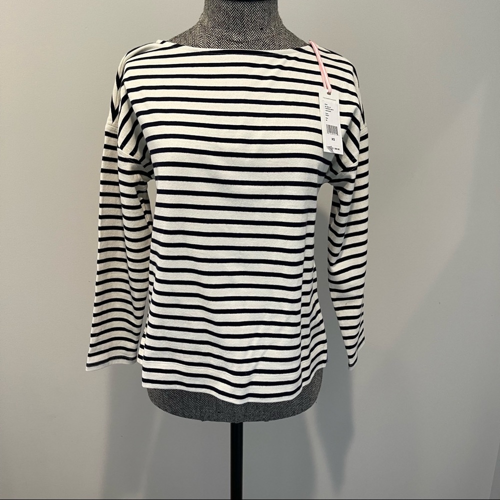 Vineyard vines top